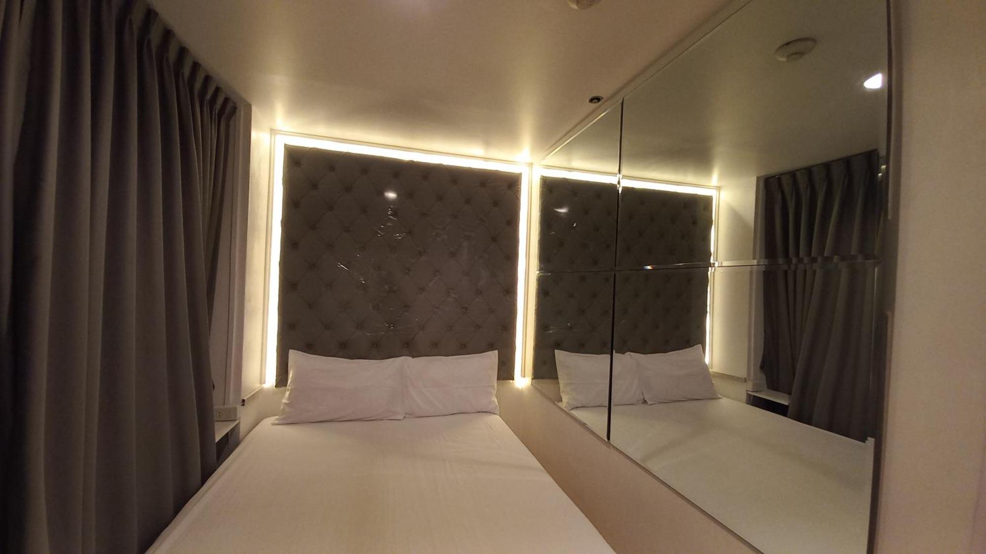 Panoramic City View Room At Silom バンコク都 部屋 写真